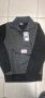 Продавам интересен черен мъжки пуловер с яка , снимка 1