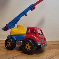 Детска играчка камионче(кран), снимка 5 - Коли, камиони, мотори, писти - 39676317