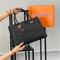 Дамскa чанта Louis Vuitton код 145, снимка 1 - Чанти - 44842884