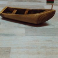 Лодка от дърво, снимка 2 - Сувенири от дърво - 42978306