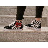 НОВИ Vans Sk8-Hi David Bowie Diamond Dogs ОРИГИНАЛНИ мъжки кецове - 42/27см, снимка 4 - Кецове - 32310039