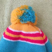 Детска плетена шапка, нова, снимка 2 - Шапки, шалове и ръкавици - 38596094