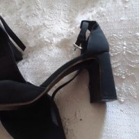 Дамски черни обувки Дона Карън,размер 7 1/2USA, снимка 4 - Дамски елегантни обувки - 40562482