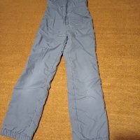 Зимен ски гащеризон,  ръст 146 см, снимка 1 - Детски панталони и дънки - 43909935