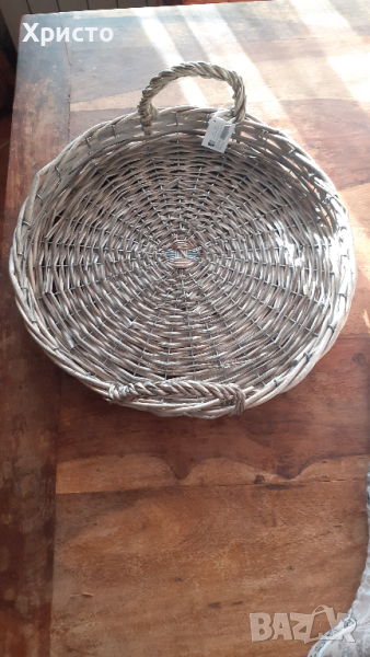 плетен поднос с дръжки от естествена тръстика бамбук за сервиране, нов, етикет.  Диаметър ф37,5 см,, снимка 1