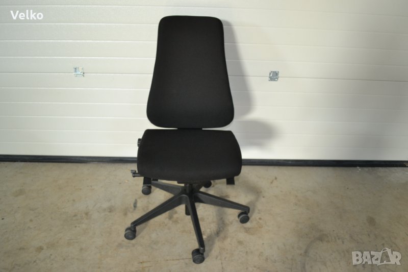 Немски офис Стол  черен текстил, снимка 1