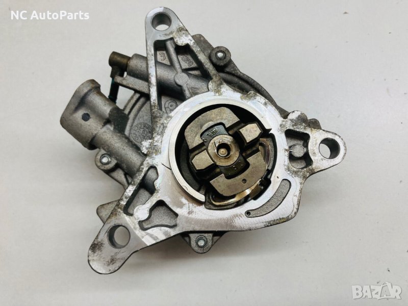 Вакум помпа за Fiat Фиат 500 0.9 турбо бензин 86 коня 312A2.000 55226403 2014, снимка 1