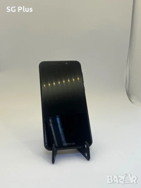 Motorola One XT1941-4, 64GB, 4GB RAM – Отлично състояние, снимка 1
