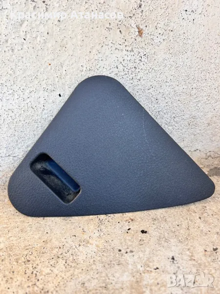 Капак табло бушони за Тойота корола версо. 55545-0F010, снимка 1