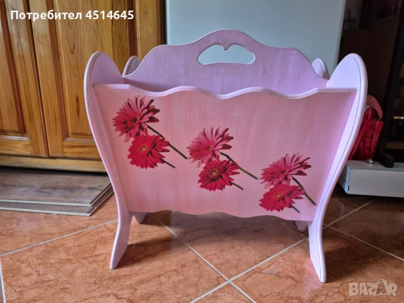 Елегантна поставка за списания и книги в розово , снимка 1