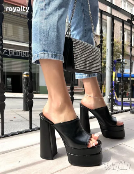 Чехли на ток - черна кожа, снимка 1