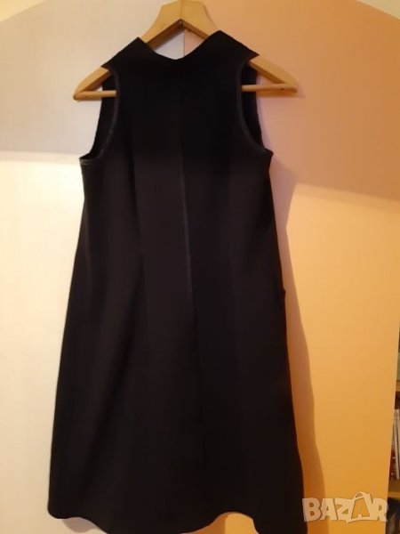 Елегантна черна рокля, без ръкави , снимка 1
