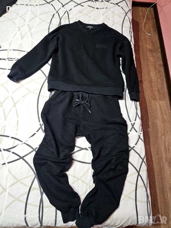 Дамски екип, снимка 1