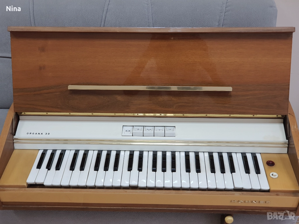 Ретро музикален инструмент Hohner ORGANA 30 / Органи / пиано, снимка 1