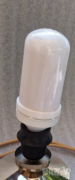 Крушка с ефект на горящ пламък, снимка 1