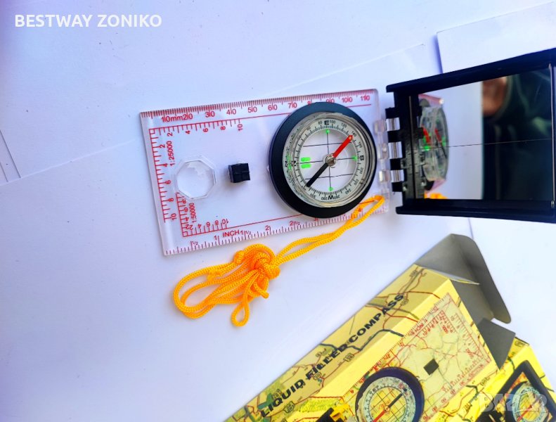  Компас - бусола за ориентиране, подарък за дете.  Намиране на азимут., снимка 1