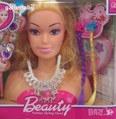 Красив голям бюст на кукла - глава за прически , снимка 1