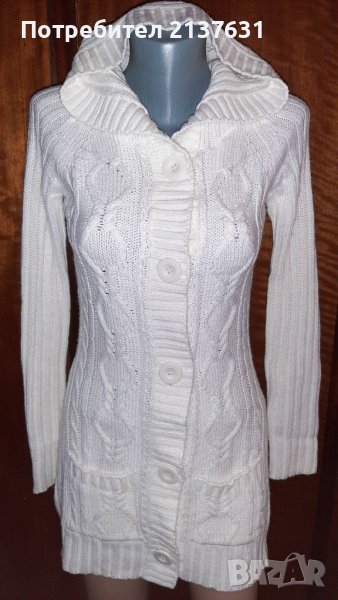 ДАМСКА плетена Бяла ЖИЛЕТКА с Качулка - Размер S , снимка 1
