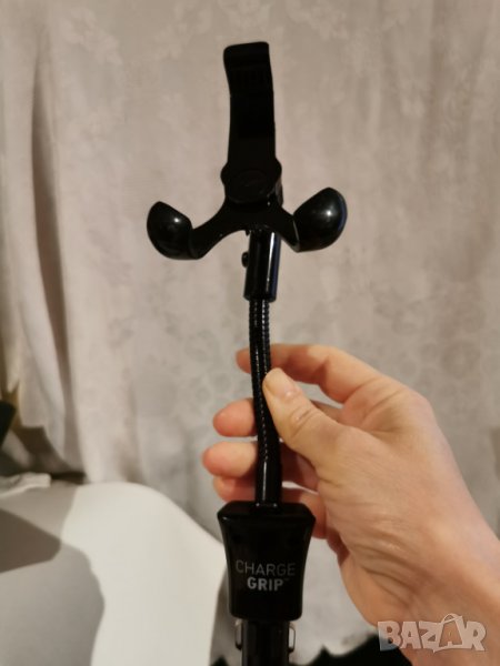 Държач на телефон и зареждане за кола, снимка 1