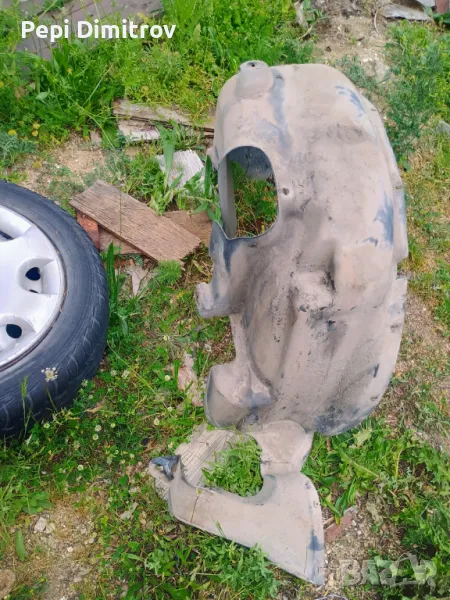 Заден десен подкалник Volkswagen New Beetle Coupe (01.1998 - 09.2010),, снимка 1