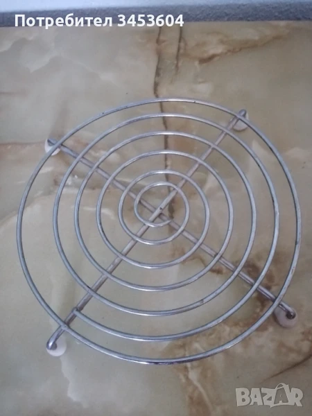 Метални поставки от соца, снимка 1