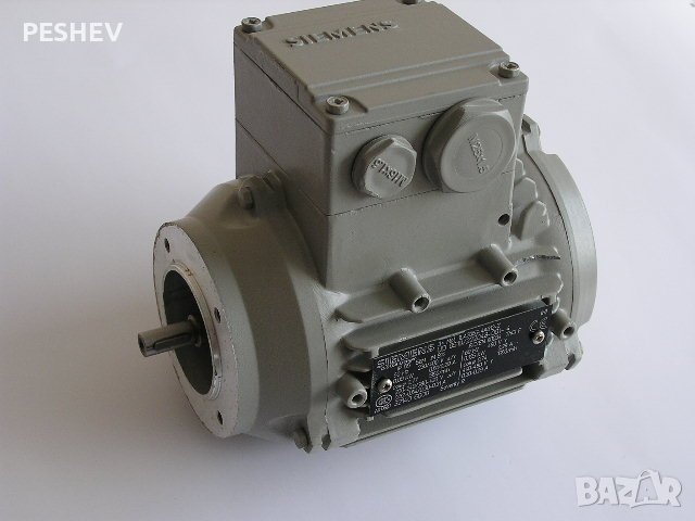 Ел. двигател / мотор / фланшови, снимка 1