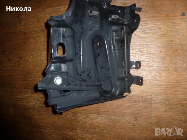 Стойка акумулатор Toyota Aygo