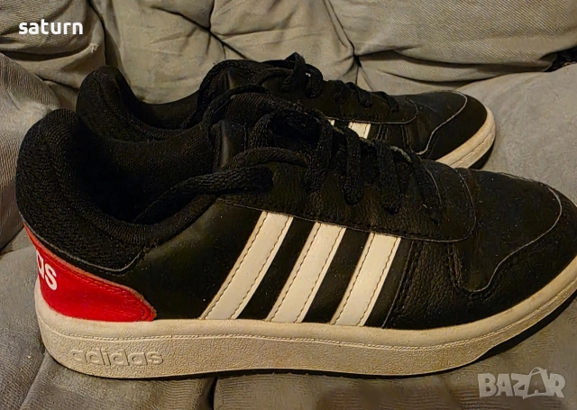 маратонки Adidas номер 36 кожа , снимка 3 - Детски маратонки - 53142626
