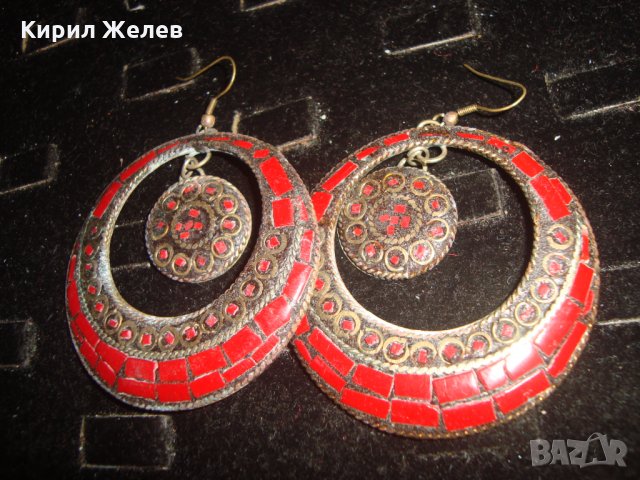 СТАРИННИ ЮВЕЛИРНА МАЙСТОРСКА ЕТНО ИЗРАБОТКА БРОНЗОВИ ОСМАНСКИ ОБЕЦИ с ЕСТЕСТВЕН ЧЕРВЕН КОРАЛ 11907, снимка 3 - Антикварни и старинни предмети - 32317845