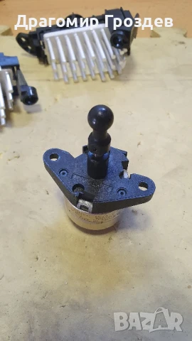 Оригинално моторче за регулиране на фар за VW AG group / ВАГ групата, снимка 8 - Части - 51193012