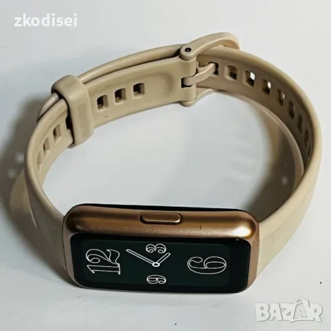 Часовник HUAWEI BAND 7, снимка 2 - Смарт часовници - 49194859