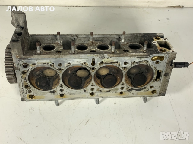 Глава Дачия Dacia Рено Renault 1.4i 1.6i , снимка 2 - Части - 52611760