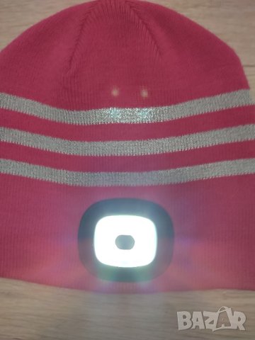 Нова детска шапка със светлина