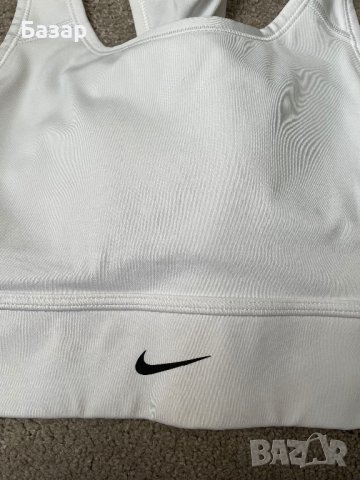 Спортно бюстие Nike, снимка 2 - Корсети, бюстиета, топове - 43954560