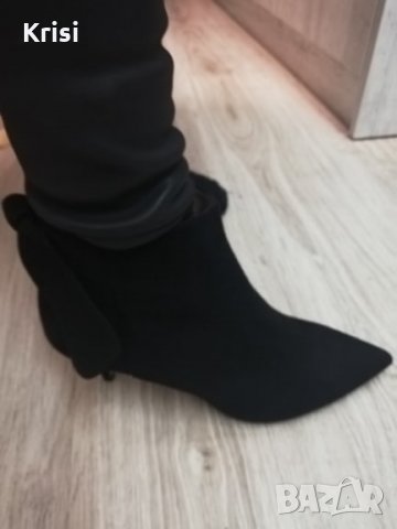 Дамски боти, снимка 12 - Дамски боти - 22914418