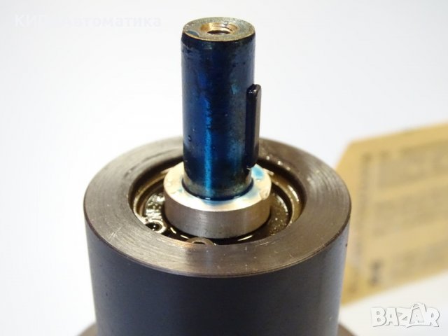 тахогенератор DEUTA-Werke control EF43/2e generotor tachometer, снимка 4 - Резервни части за машини - 40194139