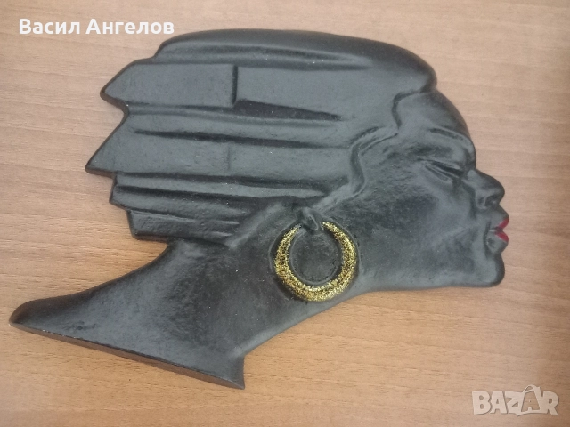 отливка на женска глава