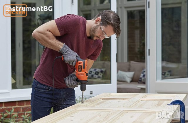 Ударна бормашина BLACK&DECKER 500W  / С КУФАР, снимка 7 - Бормашини - 37972381