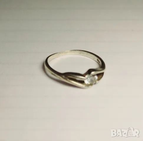 Сребърен пръстен с циркон, снимка 2 - Пръстени - 49171049