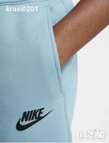 Оригинално долнище на  Nike Tech! 128-137см., снимка 9 - Детски анцузи и суичери - 48064643