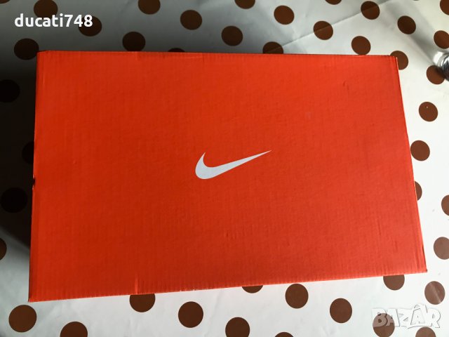 Мъжки футболни обувки Nike PHANTOM VENOM CLUB IC 44.5, снимка 9 - Футбол - 32398279