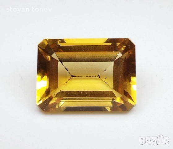 Рядък голям 15.39кт естествен жълт цитрин – VVS чистота, емералд кът, Африка! Нов!, снимка 4 - Други - 53562951