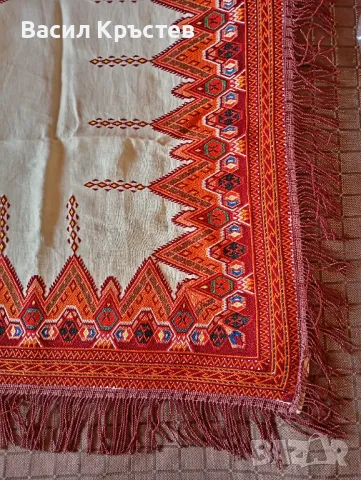 Покривки "Българска бродерия", - Разтегателна голяма стабилна маса, Покривка за спалня 200 х 220 см., снимка 2 - Декорация за дома - 49104918