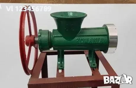 Електрическа Месомелачка Чугунена 32 номер с електромотор, снимка 2 - Месомелачки - 50745740