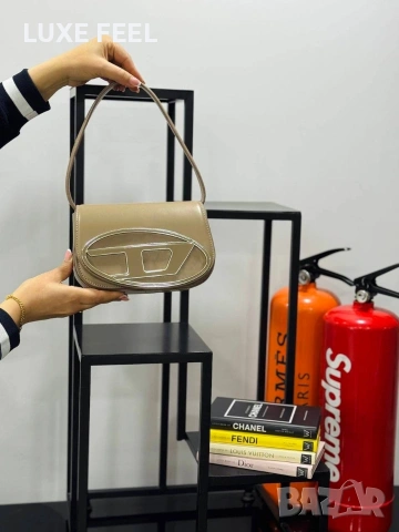 Diesel 💎 Дамски Чанти , снимка 4 - Чанти - 53326909