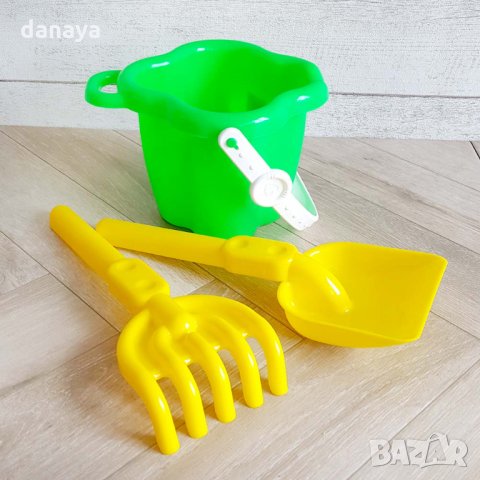 2145 Кофичка за пясък с лопатка и търмък