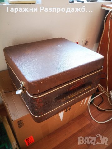 Лампов магнетофон Мелодия МГ-56 1958 г., снимка 7 - Антикварни и старинни предмети - 43592078