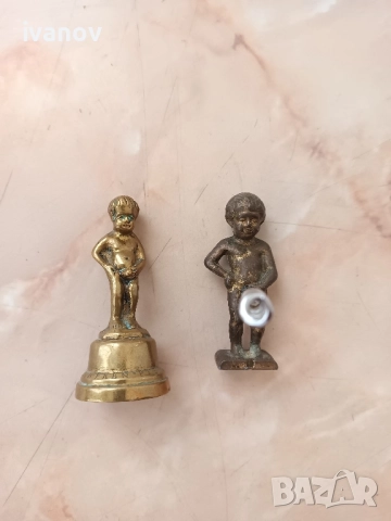 Лот бронзови фигурки - тирбушон и запушалка