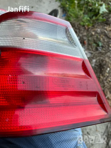 Задни стопове за Мерцедес CLK W 208, снимка 4 - Части - 48099867