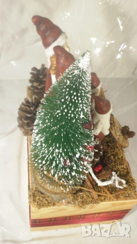 Коледна подаръчна декорация с дървена кутия в целофан, снимка 17 - Декорация за дома - 51708407